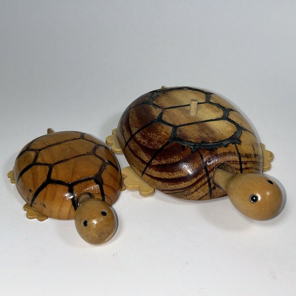 Wooden Turtle With Wheels and Moving Head & Tail And Baby - Great Toy - Bahamas - Picture 6 of 7